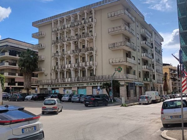 appartamento in vendita a Caserta in zona Centro Città