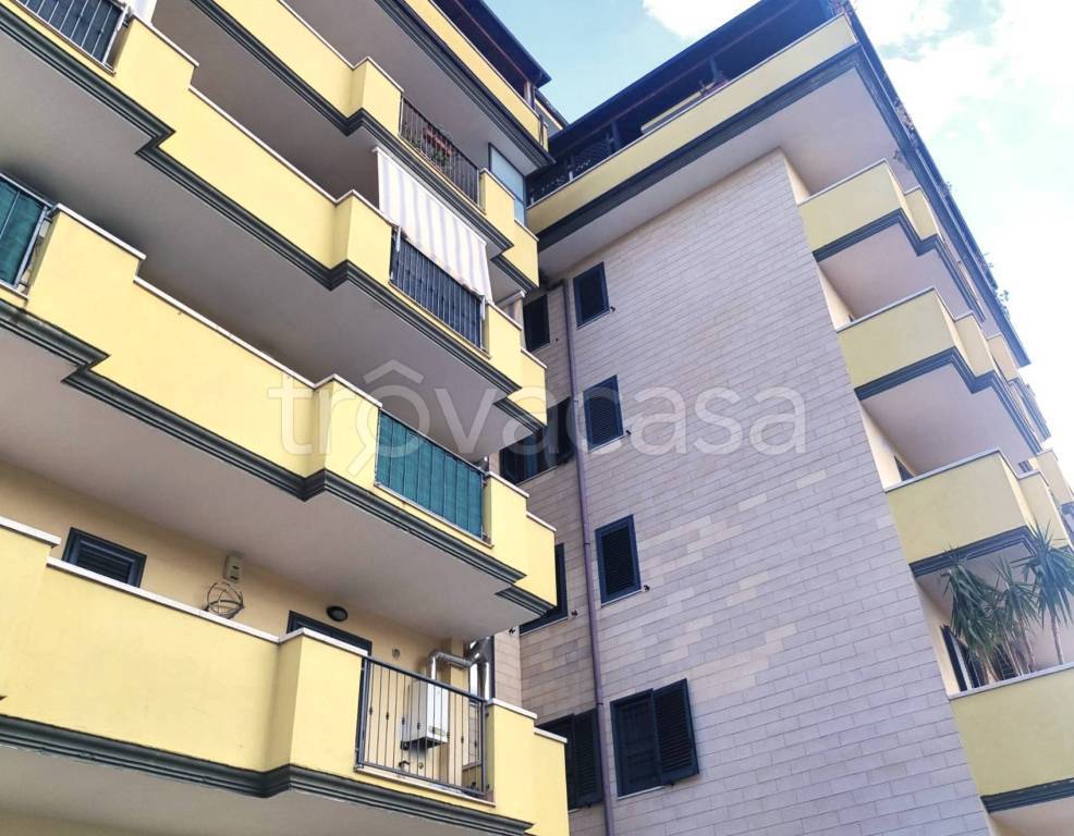 appartamento in vendita a Caserta in zona Acquaviva