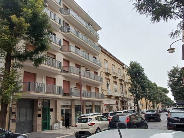 appartamento in vendita a Caserta in zona Centro Città