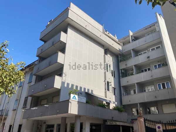 appartamento in vendita a Caserta in zona Acquaviva