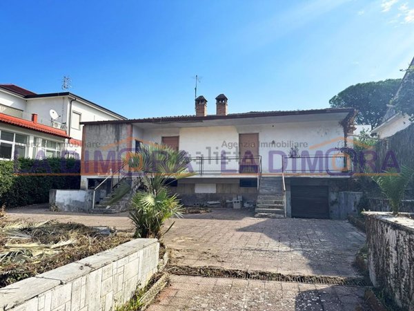 appartamento in vendita a Caserta in zona Ospedale