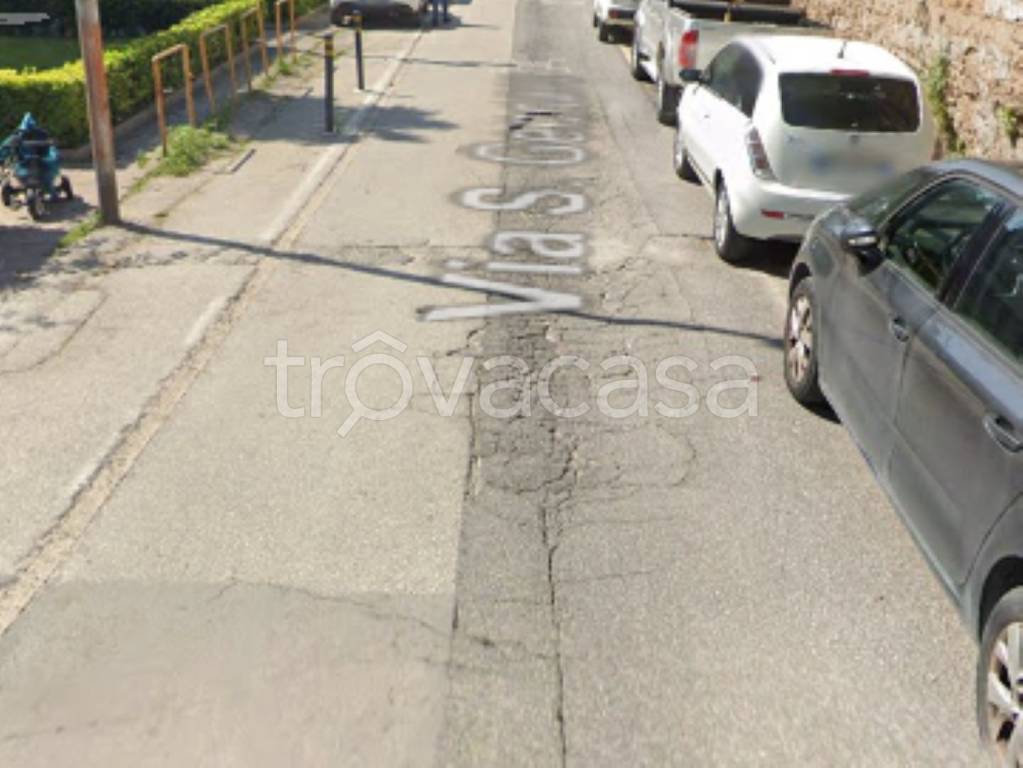 appartamento in vendita a Caserta in zona Falciano