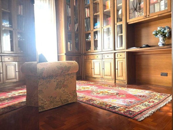 casa indipendente in vendita a Caserta in zona Mezzano