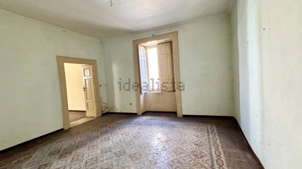 casa indipendente in vendita a Caserta in zona Centro Città