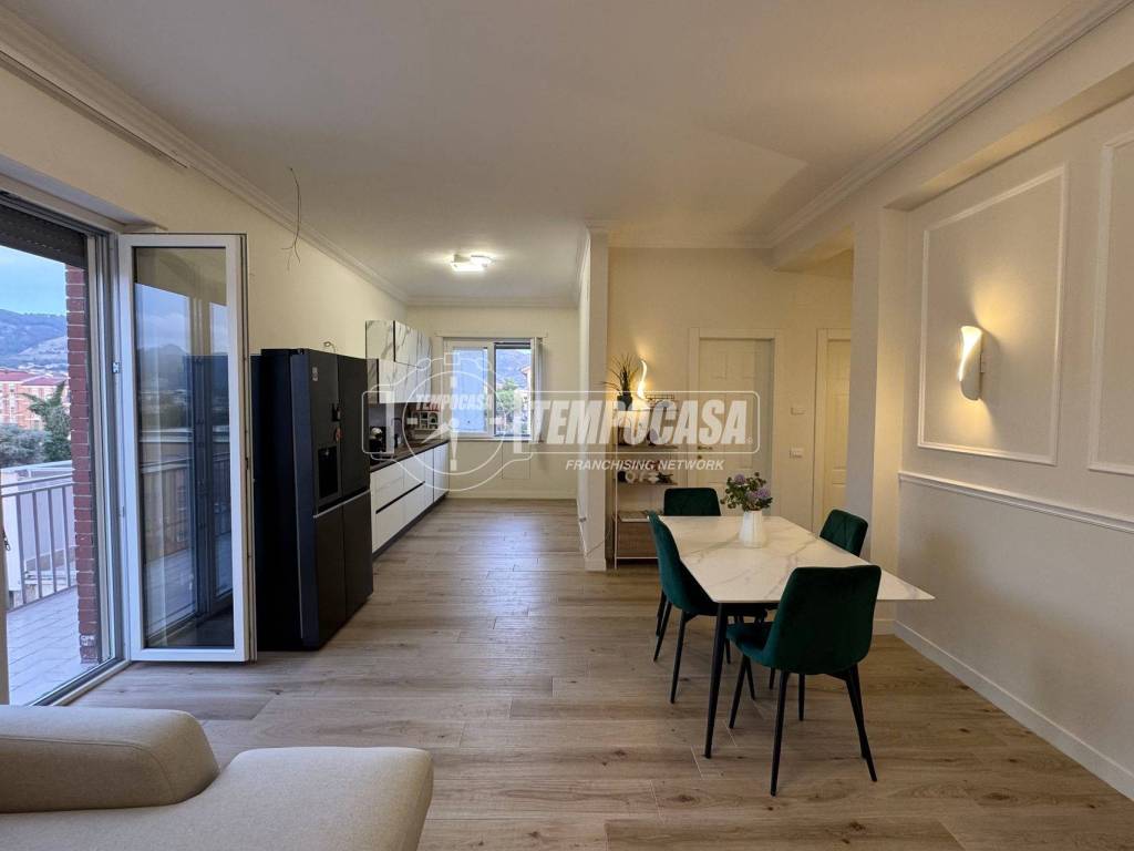 appartamento in vendita a Caserta in zona Acquaviva