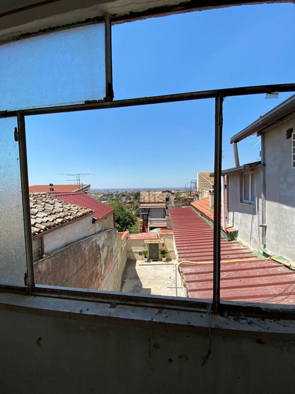 appartamento in vendita a Caserta in zona Santa Barbara / Tuoro