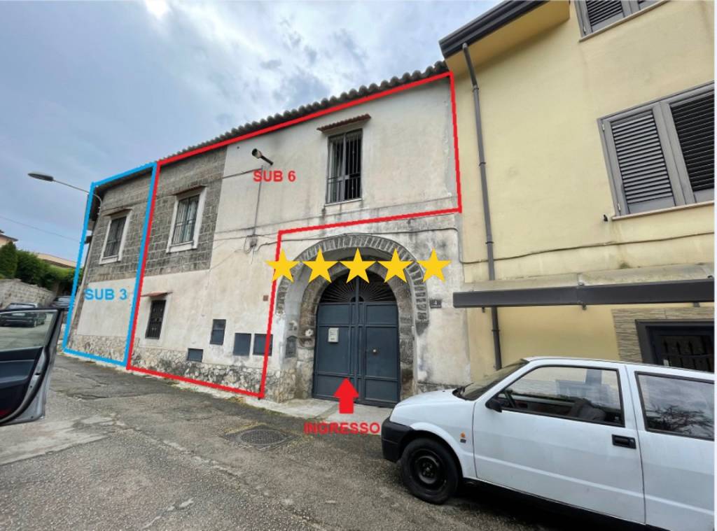 appartamento in vendita a Caserta in zona Mezzano