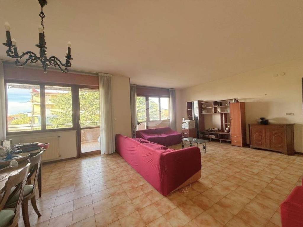 appartamento in vendita a Caserta in zona Centurano/Cerasole