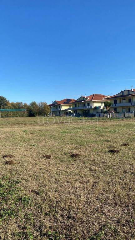 terreno agricolo in vendita a Caserta in zona Acquaviva