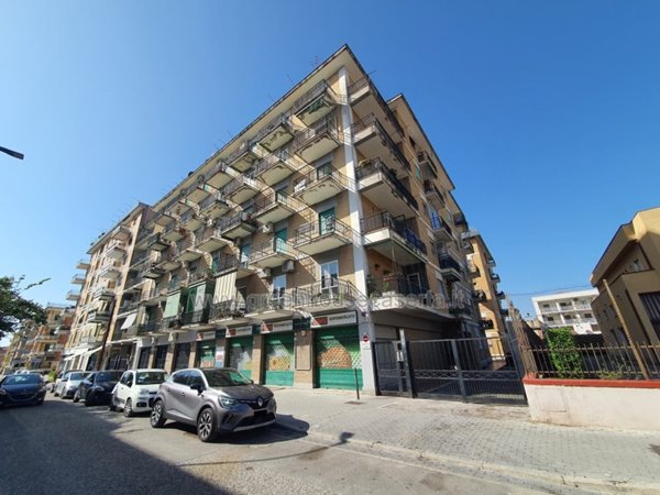 appartamento in vendita a Caserta in zona Acquaviva