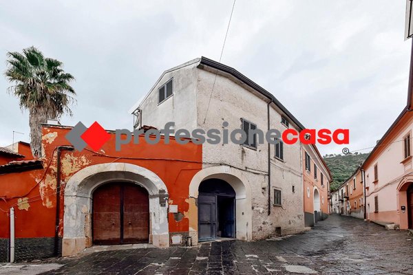 appartamento in vendita a Caserta in zona Casola