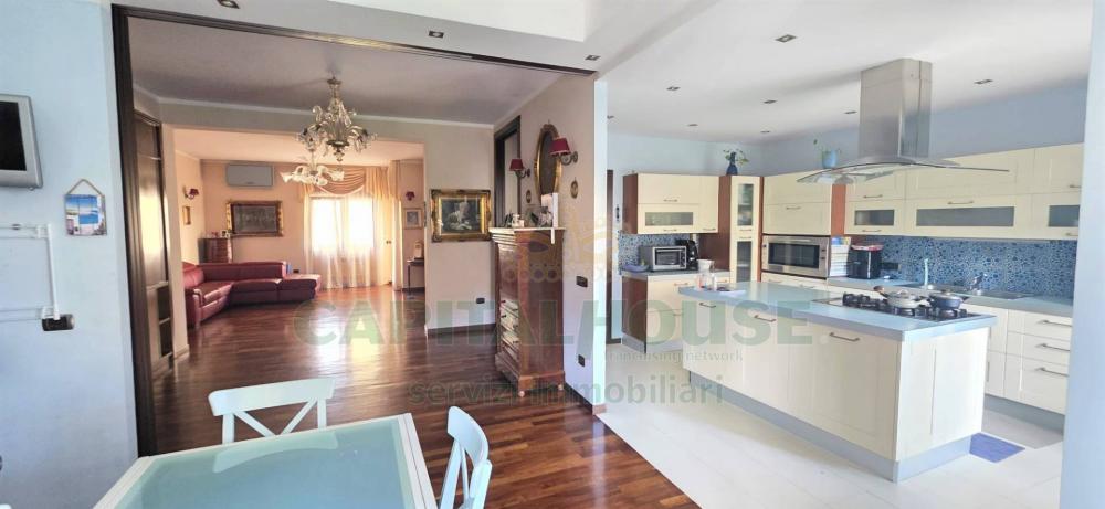 appartamento in vendita a Caserta in zona Acquaviva