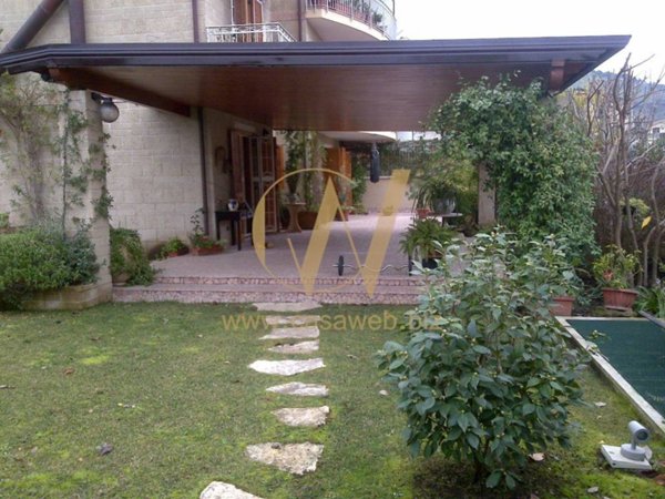 appartamento in vendita a Caserta in zona Mezzano