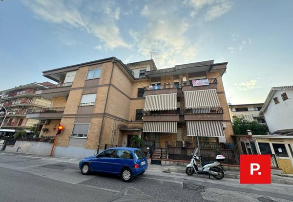 appartamento in vendita a Caserta in zona Acquaviva