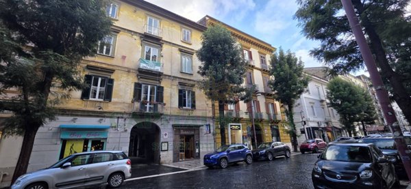 appartamento in vendita a Caserta in zona Acquaviva