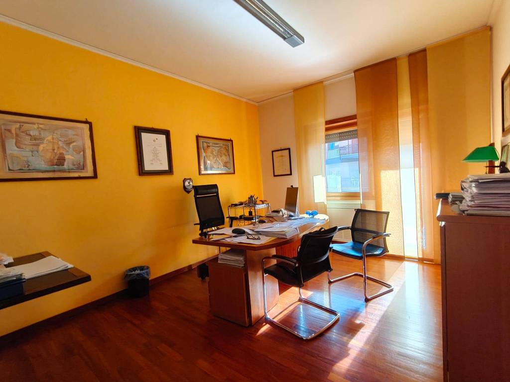 appartamento in vendita a Caserta in zona Acquaviva