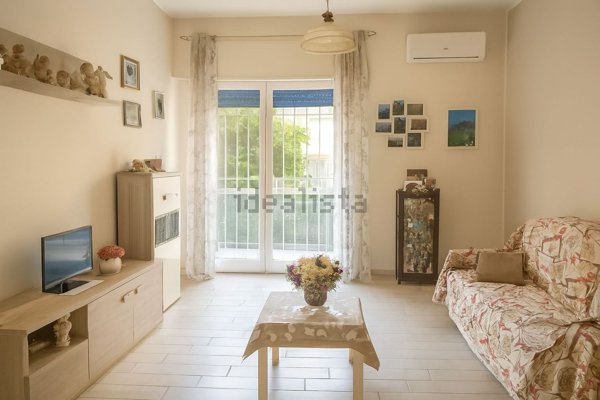 appartamento in vendita a Caserta in zona Acquaviva