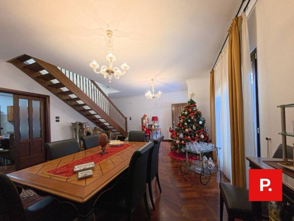 casa indipendente in vendita a Caserta in zona Briano