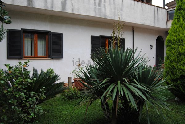 pentavano in vendita a Caserta in zona San Clemente