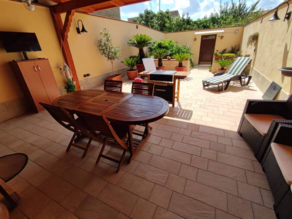 casa indipendente in vendita a Caserta in zona Acquaviva