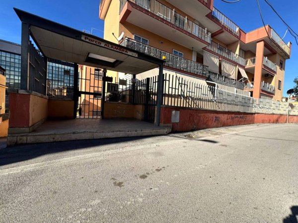 appartamento in vendita a Caserta in zona Falciano