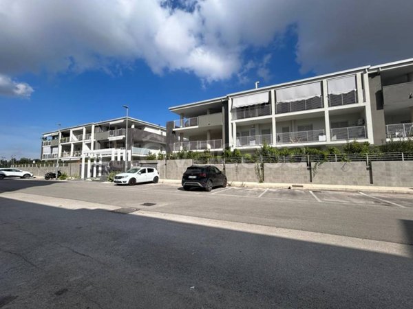 appartamento in vendita a Caserta in zona Acquaviva