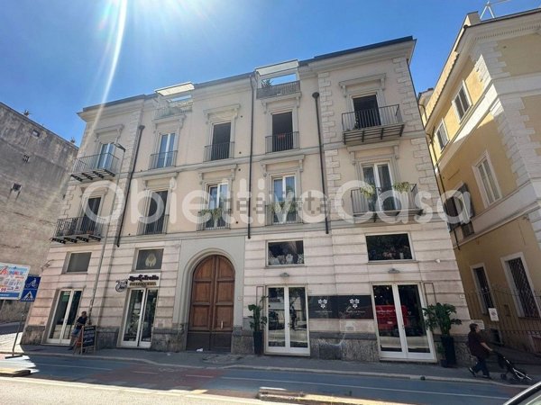 appartamento in vendita a Caserta in zona Acquaviva