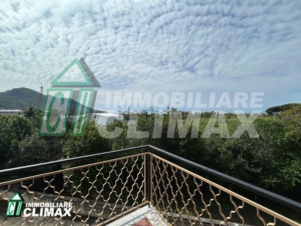 appartamento in vendita a Caserta in zona Centurano/Cerasole