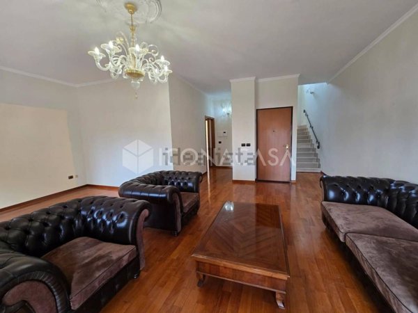 appartamento in vendita a Caserta in zona Acquaviva