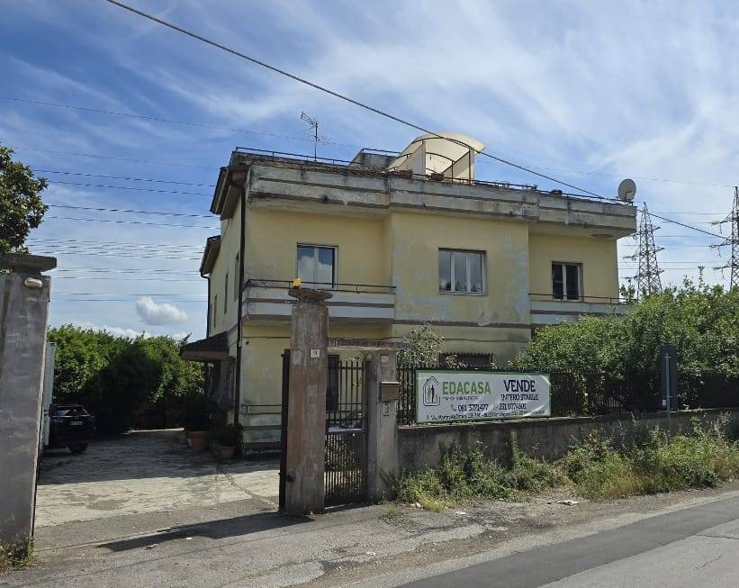 casa indipendente in vendita a Caserta