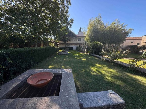 casa indipendente in vendita a Caserta in zona Casola