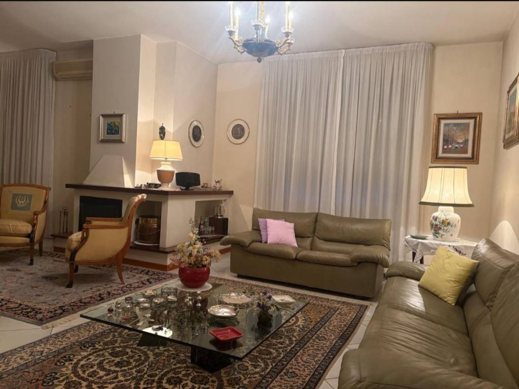 appartamento in vendita a Caserta in zona Centro Città