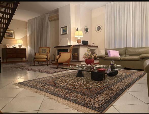 appartamento in vendita a Caserta in zona Centro Città