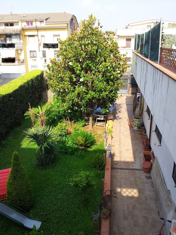 casa indipendente in vendita a Caserta in zona San Clemente