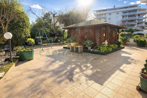 appartamento in vendita a Caserta in zona Acquaviva