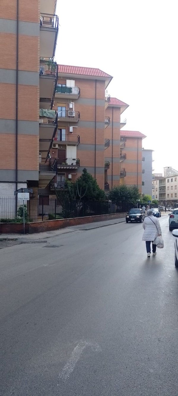 appartamento in vendita a Caserta in zona Acquaviva