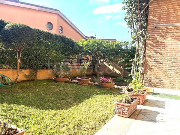 casa indipendente in vendita a Caserta in zona Mezzano