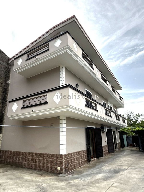 casa indipendente in vendita a Caserta