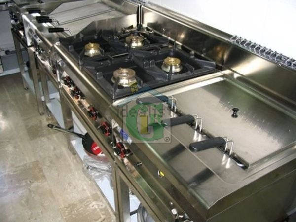 negozio in vendita a Caserta in zona Acquaviva