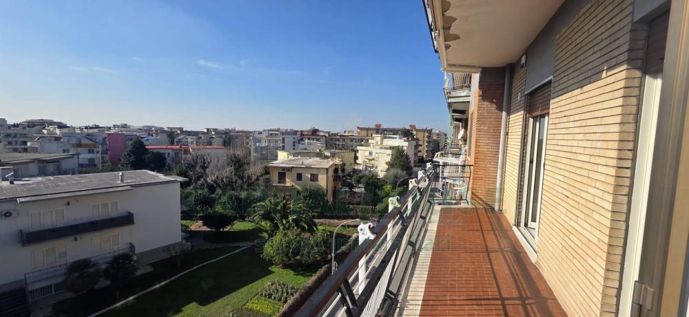 appartamento in vendita a Caserta in zona Acquaviva