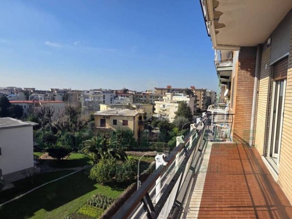 appartamento in vendita a Caserta in zona Acquaviva