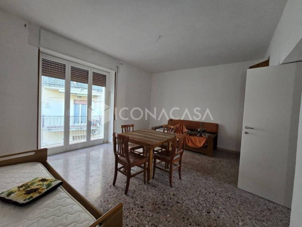 appartamento in vendita a Caserta in zona Acquaviva