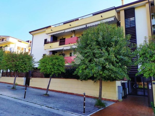 appartamento in vendita a Caserta in zona Mezzano