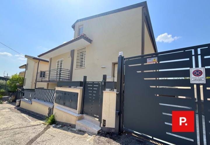 appartamento in vendita a Caserta in zona San Leucio