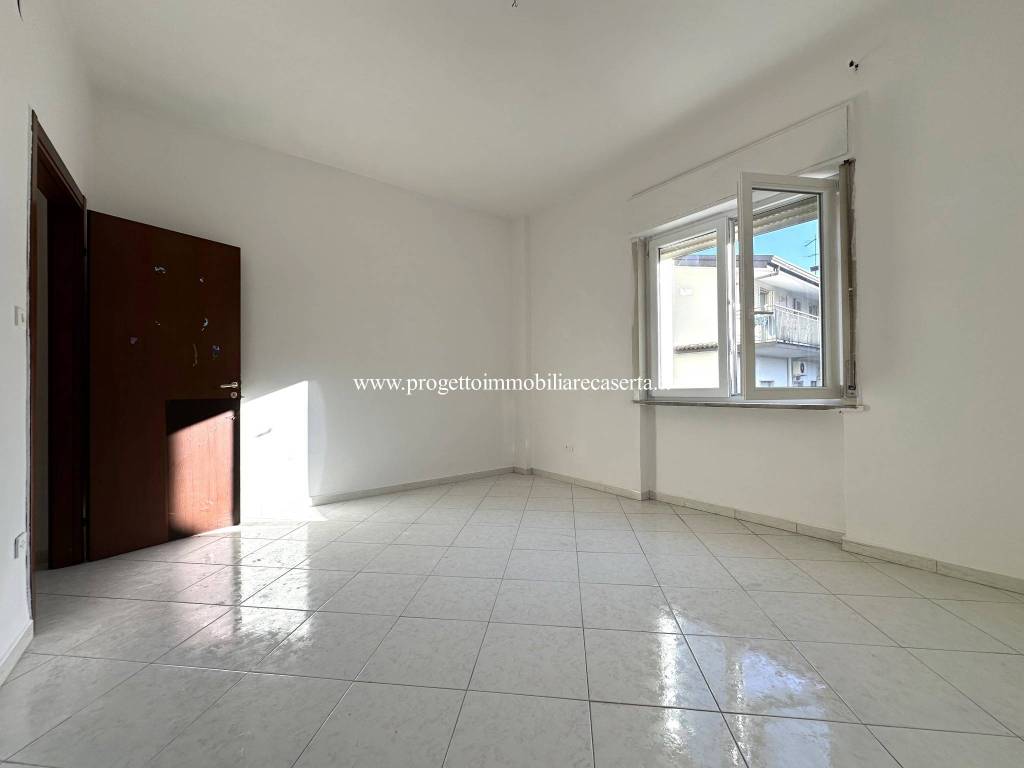 appartamento in vendita a Caserta in zona Acquaviva