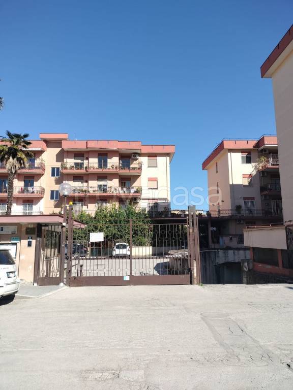 appartamento in vendita a Caserta in zona Acquaviva