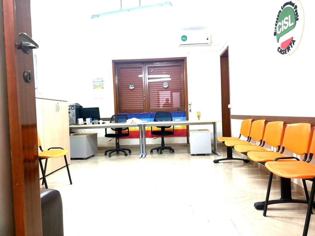 appartamento in vendita a Caserta in zona Acquaviva