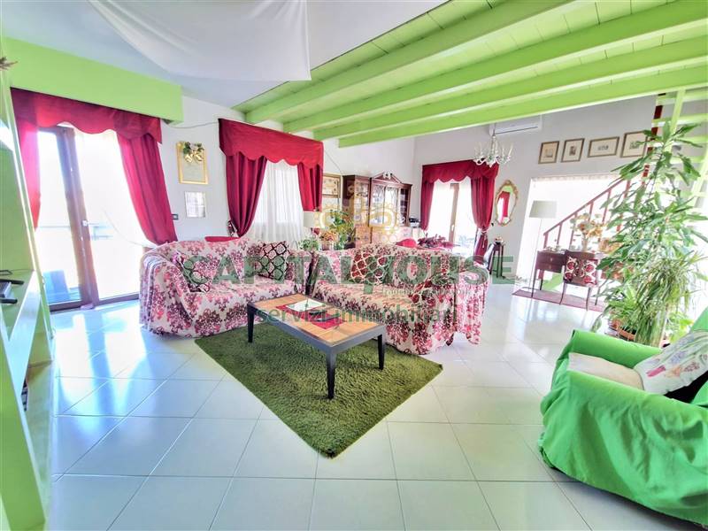 appartamento in vendita a Caserta in zona Acquaviva