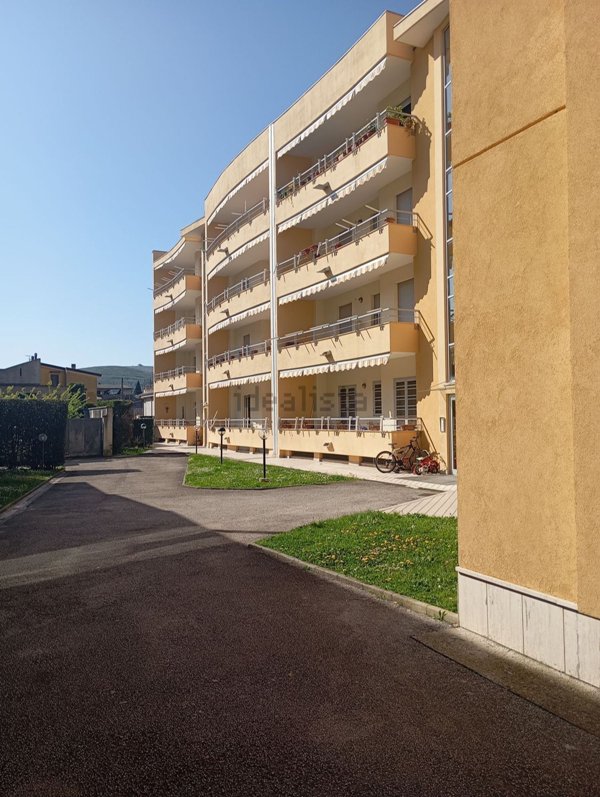 appartamento in vendita a Caserta in zona Casertavecchia