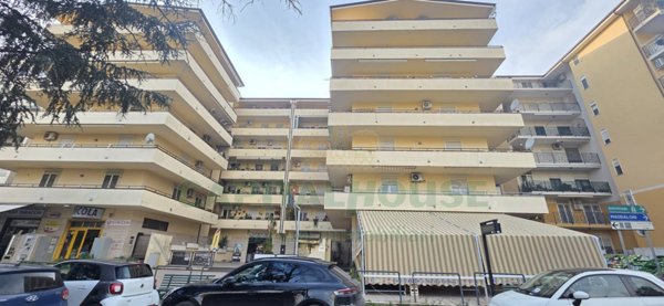 appartamento in vendita a Caserta in zona Falciano